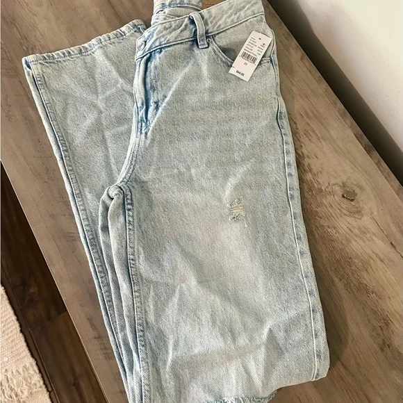 PacSun Women’s 90s BF Manhattan Light Wash Jeans - Picture 1 of 6